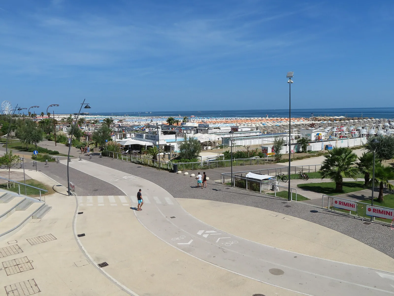 Piazzale Kennedy e il Parco del Mare sul lungomare di Rimini