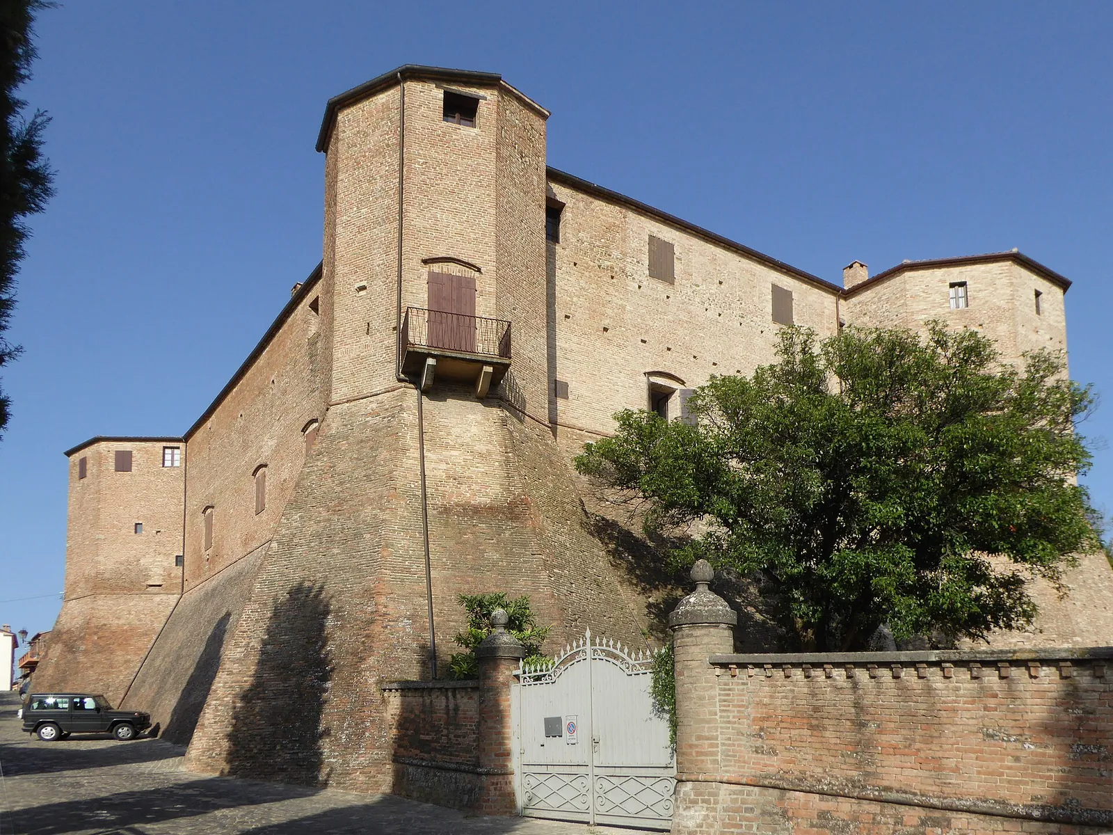 I torrioni poligonali della Rocca Malatestiana di Santarcangelo