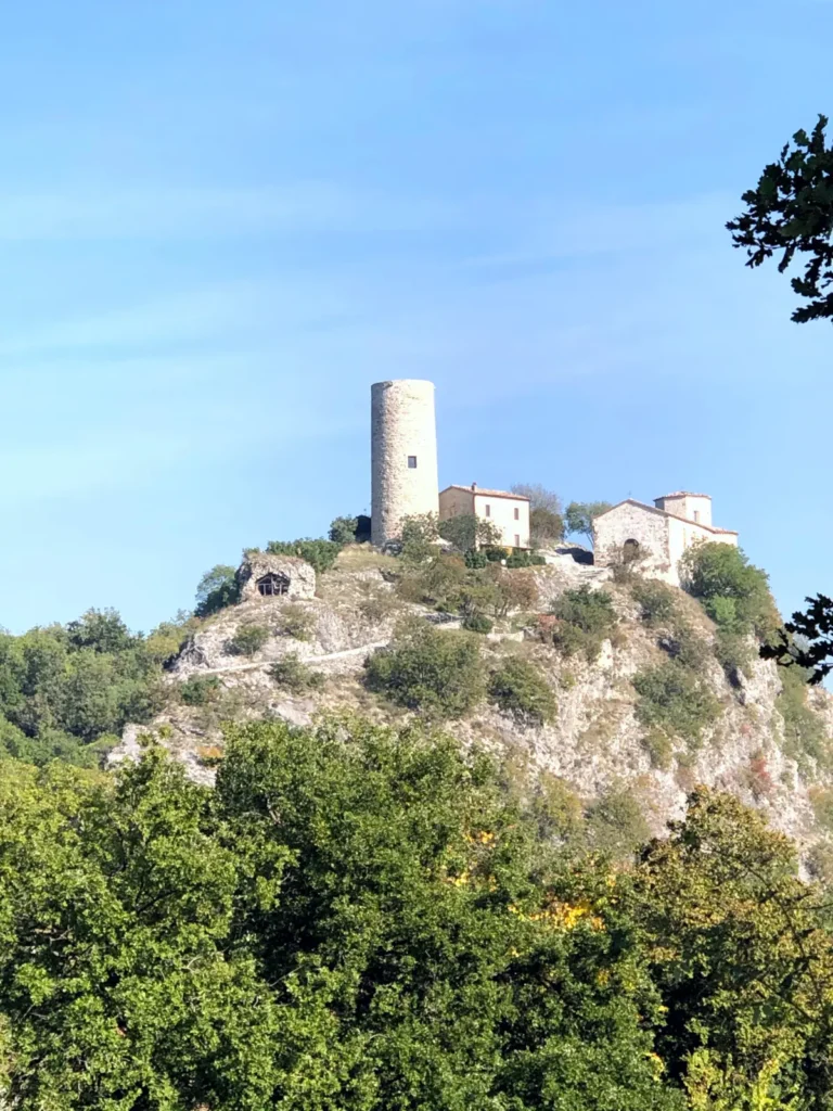 Il santuario della Madonna di Saiano con la torre cilindrica sullo sperone di roccia, Poggio Torriana
